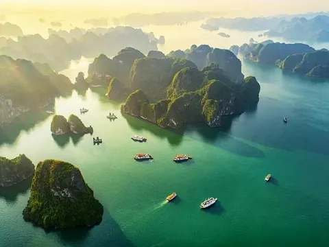 CNN công bố Vịnh Hạ Long lọt vào danh sách 25 điểm đến đẹp nhất thế giới