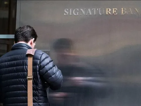 Signature Bank trở thành ngân hàng lớn thứ ba của Mỹ phải đóng cửa