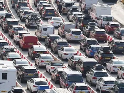 Các nước EU chưa đồng thuận về việc nới lỏng giới hạn khí thải ôtô