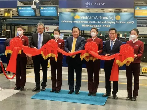 Khôi phục đường bay Hà Nội-Bắc Kinh sau hơn 3 năm gián đoạn