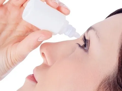 Mỹ thu hồi thuốc nhỏ mắt chứa vi khuẩn gây mất thị lực