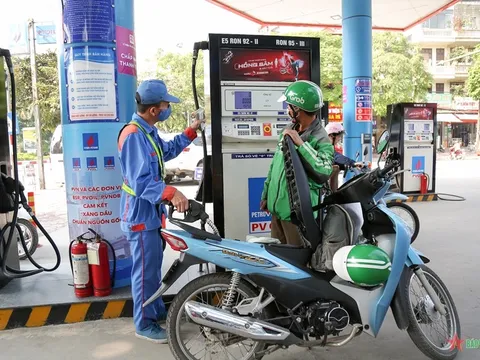Đề xuất bỏ thuế tiêu thụ đặc biệt đối với xăng