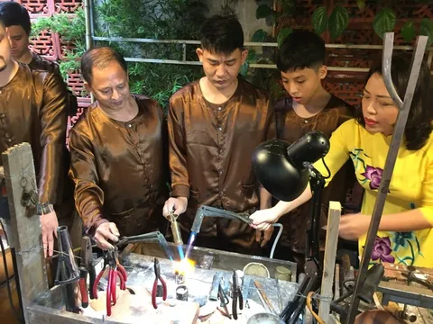 Nghề kim hoàn với di sản văn hóa Thăng Long-Hà Nội