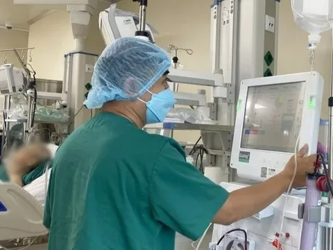 Vì sao người suy thận mạn không nên ăn hoa quả nhiều kali?