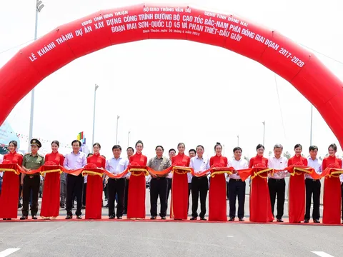 Thủ tướng dự lễ khánh thành các dự án thành phần thuộc tuyến cao tốc Bắc-Nam phía đông