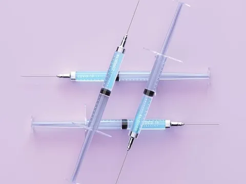 Mỹ trở thành quốc gia đầu tiên phê chuẩn vaccine phòng virus RSV