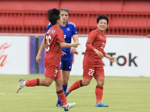Đội tuyển nữ Việt Nam vào bán kết SEA Games 32