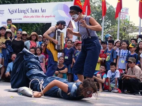 Trải nghiệm sự đa dạng của văn hóa châu Âu giữa lòng Hà Nội