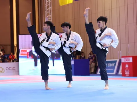 SEA Games 32 ngày thứ 7: Việt Nam vững vàng ngôi đầu