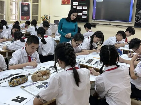 Khắc phục khó khăn trong giảng dạy môn tích hợp