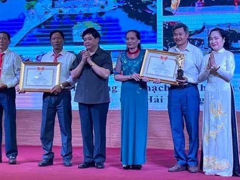 Giải thưởng Đào Tấn - Tôn vinh những tập thể, cá nhân bảo tồn, phát huy văn hóa truyền thống