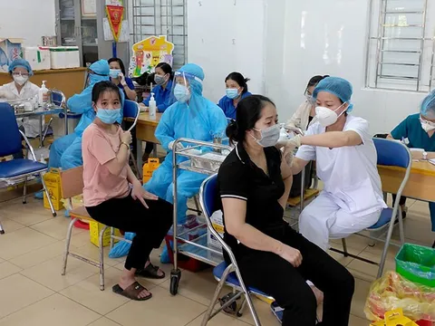 Khắc phục hạn chế, bất cập trong đào tạo và sử dụng nhân lực y tế dự phòng