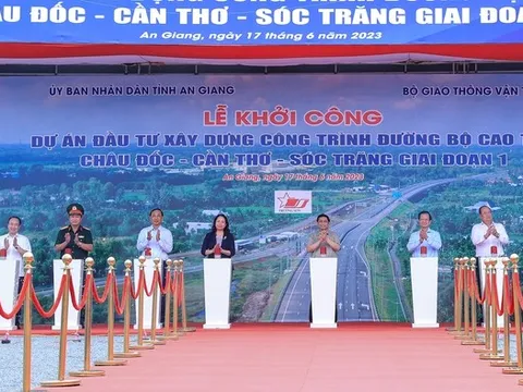 Thủ tướng phát lệnh khởi công tuyến cao tốc gần 45 nghìn tỷ đồng tại ĐBSCL