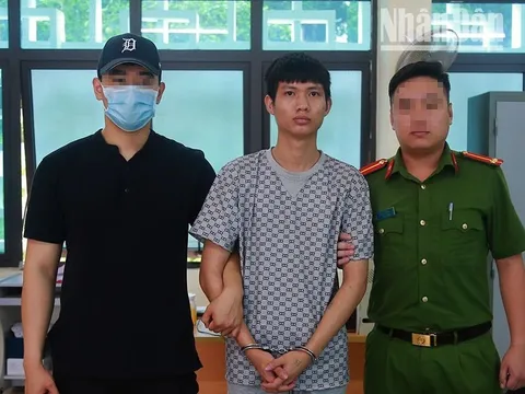 Bắt đối tượng truy nã nguy hiểm lẩn trốn ở khu vực biên giới