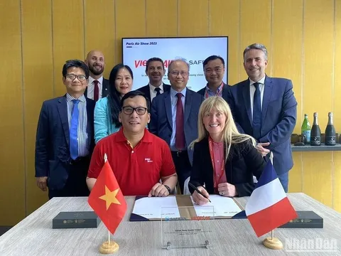 Vietjet sẽ trang bị hơn 24.000 ghế Z200 hiện đại cho đội tàu bay mới