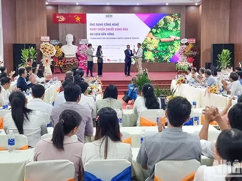 Ứng dụng công nghệ phát triển chuỗi cung ứng du lịch bền vững
