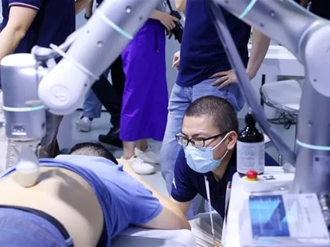 Liên hợp quốc tổ chức hội nghị toàn cầu thảo luận sức mạnh của AI
