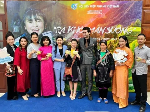 “Ra khỏi màn sương” - thêm cơ hội bình đẳng của phụ nữ dân tộc thiểu số
