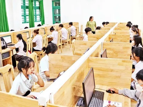 Mức đóng bảo hiểm y tế học sinh-sinh viên là hơn 680 nghìn đồng/năm