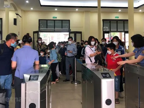 Vận tải khách phục hồi, doanh thu ngành đường sắt tăng trưởng mạnh