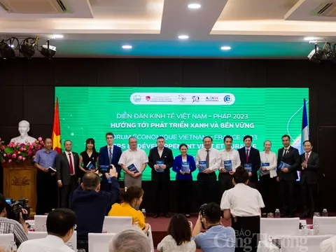 Việt Nam và Pháp chia sẻ kinh nghiệm về phát triển kinh tế xanh