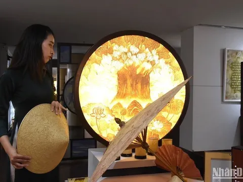 Độc đáo triển lãm nghệ thuật Trúc chỉ Việt Nam