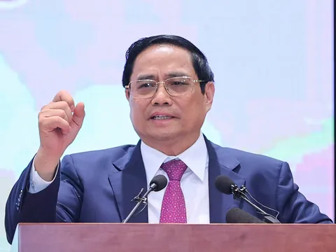 Thủ tướng dự Hội nghị sơ kết hoạt động ngân hàng 6 tháng đầu năm 2023