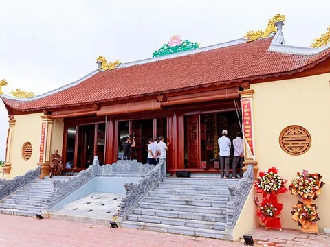 Cung rước thần tượng và khánh trạch nhà lưu niệm Đại danh y Đào Công Chính