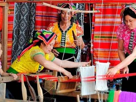 “Vui Tết Độc lập” tại Làng Văn hóa - Du lịch các dân tộc Việt Nam