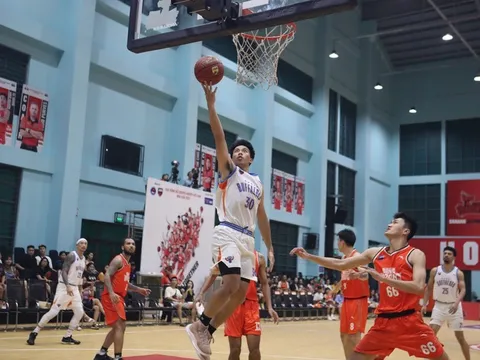 Hanoi Buffaloes bứt phá cột mốc ghi điểm mới