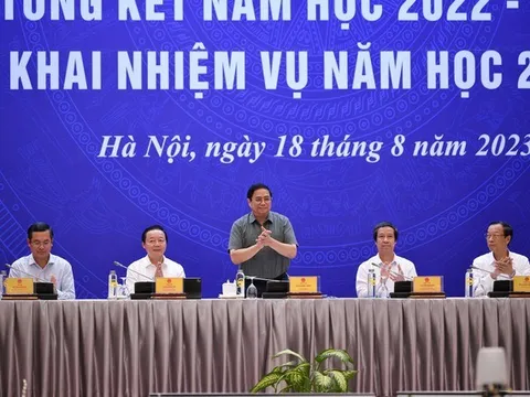 Thủ tướng dự Hội nghị trực tuyến tổng kết năm học 2022-2023 và triển khai năm học mới 2023-2024