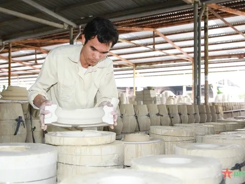Hỗ trợ doanh nghiệp vượt khó bằng chính sách tài khóa