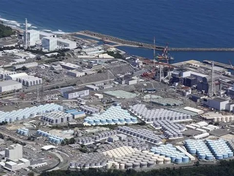 Mẫu nước biển gần nhà máy Fukushima số 1 không chứa tritium