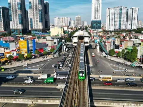 Đường sắt Cát Linh-Hà Đông xác lập kỷ lục vận chuyển hành khách mới