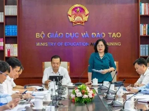 Tiếp tục triển khai chương trình “Sóng và máy tính cho em”