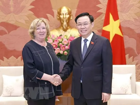 Tăng cường quan hệ hữu nghị, hợp tác giữa cơ quan lập pháp Việt-Pháp