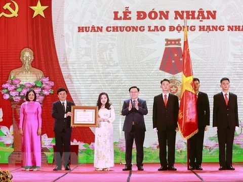 Chủ tịch Quốc hội dự Lễ kỷ niệm 35 năm thành lập Báo Đại biểu Nhân dân