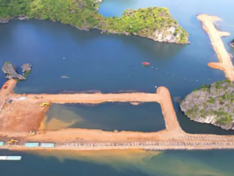 Bộ Văn hóa, Thể thao và Du lịch: Đề nghị Quảng Ninh có biện pháp xử lý, bảo vệ các giá trị của di sản