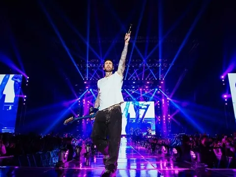 Dấu ấn Adam Levine trong sự nghiệp âm nhạc bất hủ của Maroon 5