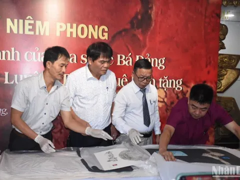 Mở niêm phong bộ sưu tập tranh của họa sĩ Lê Bá Đảng do ông bà Lê Tất Luyện-Thụy Khuê trao tặng
