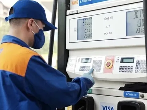 Rút ngắn thời gian điều hành giá xăng dầu xuống còn 7 ngày