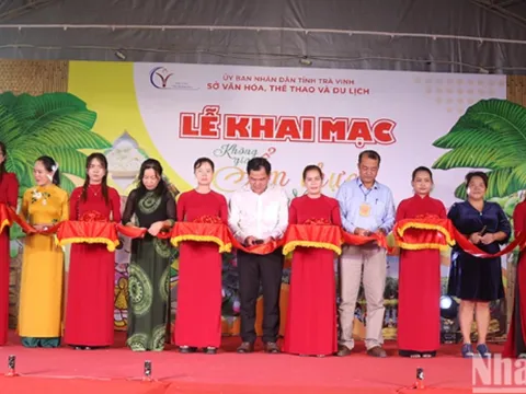 Khai mạc Tuần lễ Văn hóa, du lịch, liên hoan ẩm thực Nam Bộ gắn với lễ hội Ok Om Bok tại Trà Vinh
