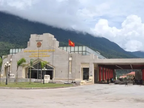 Kim ngạch xuất nhập khẩu qua Cửa khẩu quốc tế Cha Lo đạt hơn 2 tỷ USD