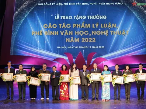 19 tác phẩm lý luận, phê bình văn học, nghệ thuật được tặng thưởng