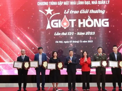 Trao Giải thưởng "Giọt hồng" lần thứ 16 năm 2023