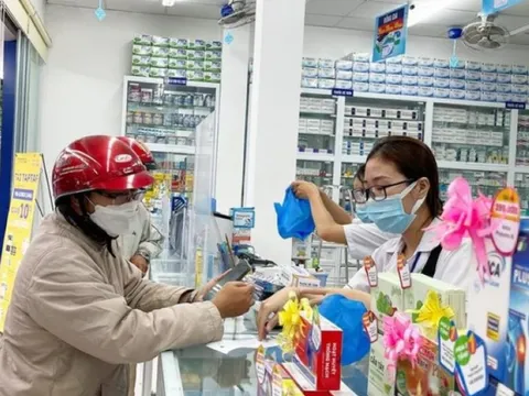 Quy định mới về trách nhiệm kê khai giá thuốc của cơ sở kinh doanh dược