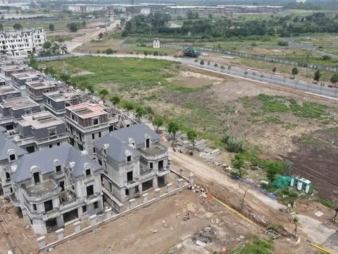 Thị trường bất động sản vẫn cần phải theo dõi sát và tháo gỡ trong năm 2024