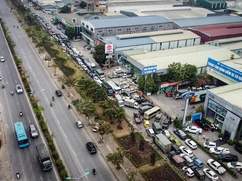 Bộ GTVT đưa giải pháp phòng ngừa nguy cơ ùn tắc đăng kiểm dịp cuối năm