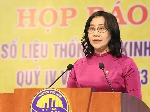 Vượt qua khó khăn, kinh tế Việt Nam năm 2023 tăng trưởng 5,05%