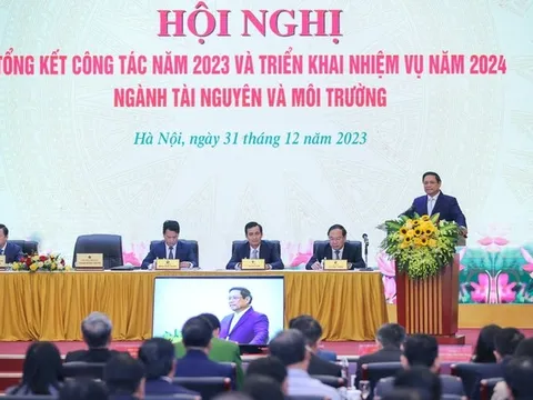 Thủ tướng: Ngành tài nguyên và môi trường cần đặc biệt coi trọng công tác cán bộ và đẩy mạnh phân cấp, ủy quyền